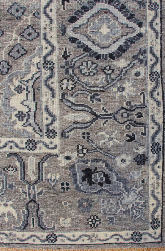 Caspian Monsieur | 9'3"x12'4"