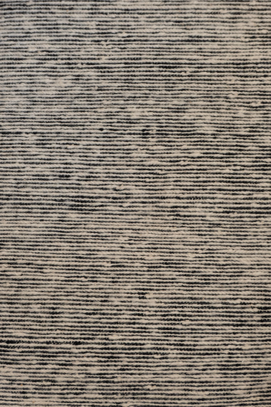 Paca Ivory Black | 9'2"x12'3"