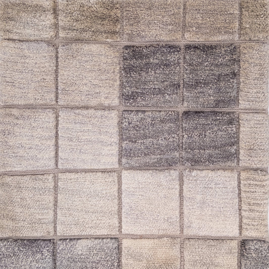 * Cobble Silver Silk