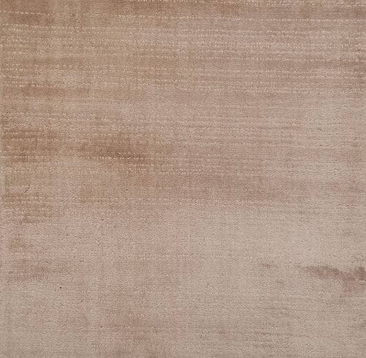Zayden Silk Beige